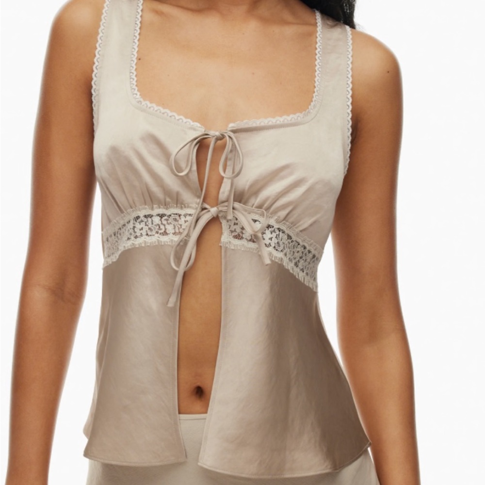 Wilfred Aritzia Tan Lace-Trimmed Tie-Front Satin Chemise Camisole size XXS